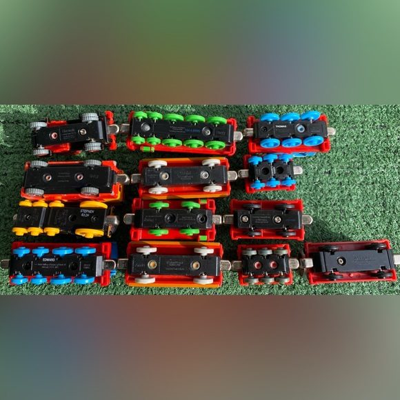 Lot Of 13 Thomas the Train & Friends Die Cast Trains - Picture 8 of 11